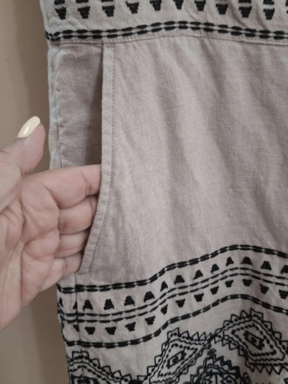 LOFT Boho Beige Black Embroidered Linen Romper Short 2P - Picture 6 of 9